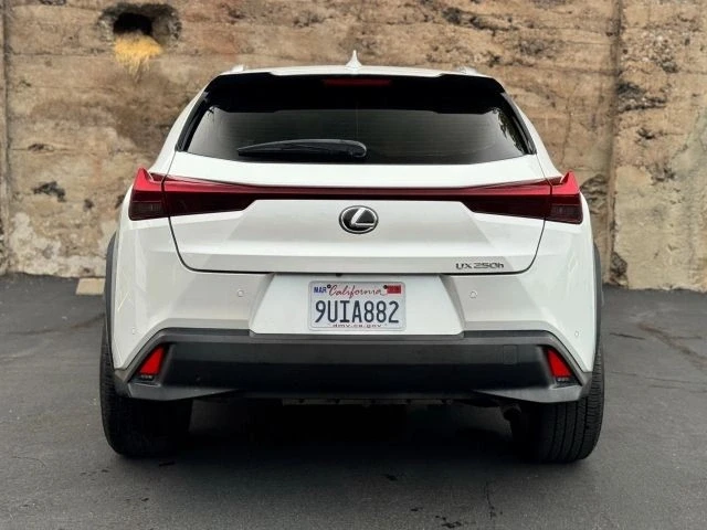 2023 Lexus - Image 5 of 21