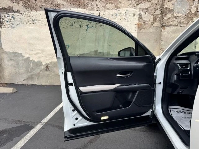 2023 Lexus - Image 12 of 21