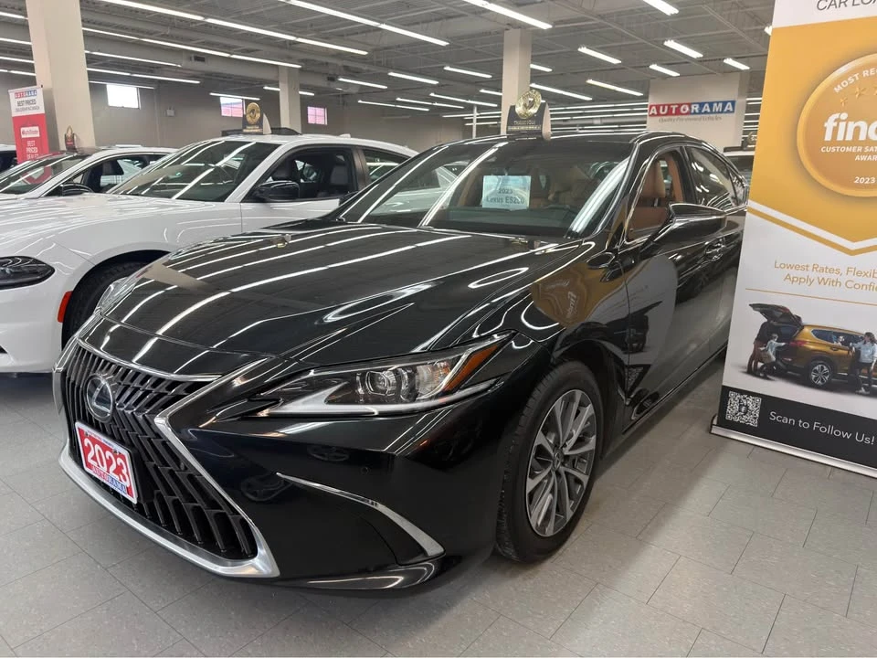 2023 Lexus ES 7th Gen - Image 2 of 7