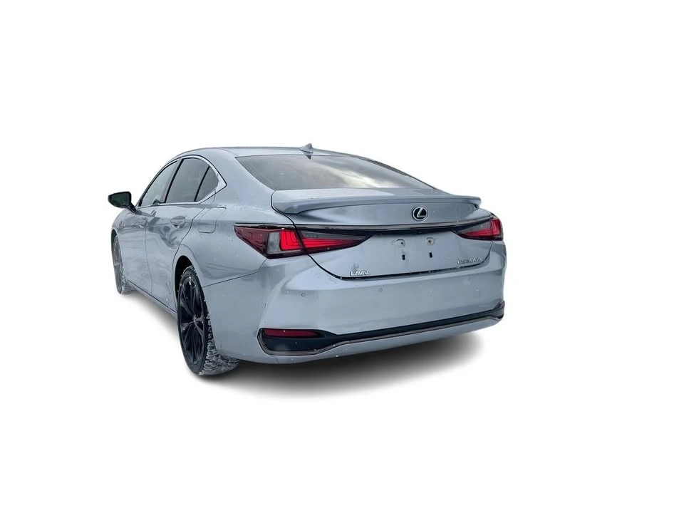 2023 Lexus ES 7th Gen - Image 11 of 20