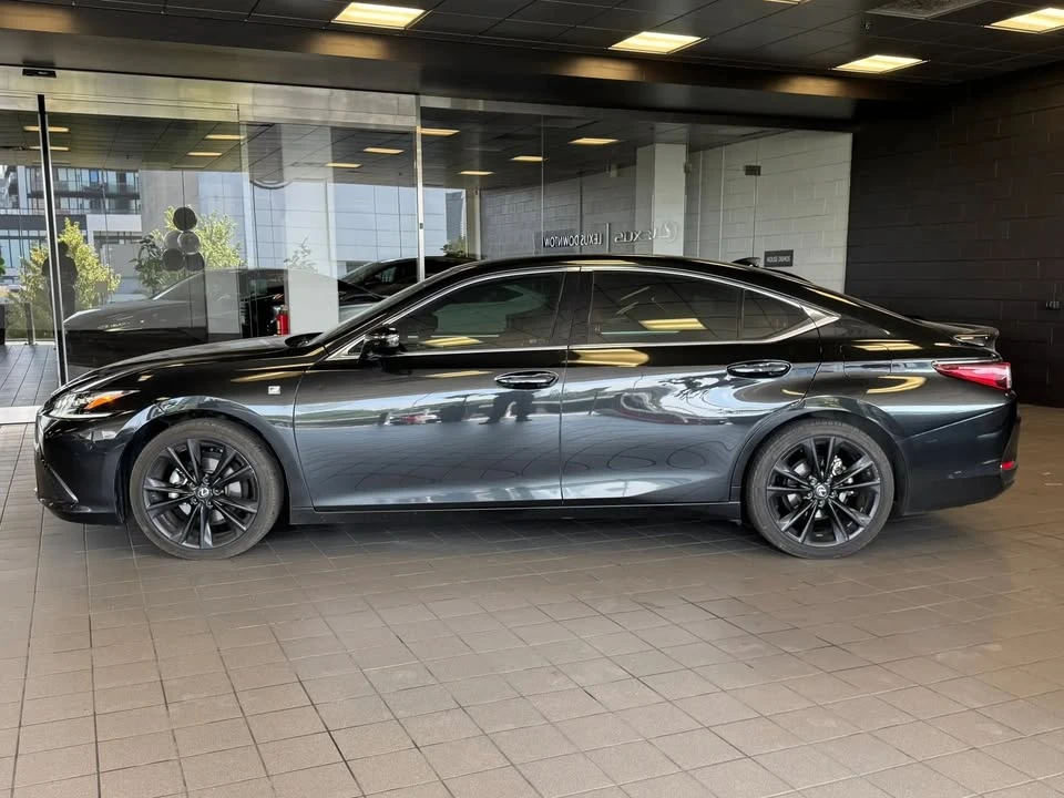 2023 Lexus ES 7th Gen - Image 4 of 17