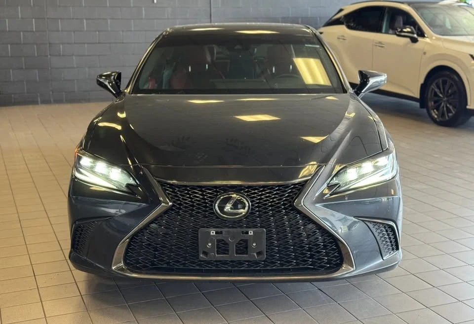 2023 Lexus ES 7th Gen - Image 3 of 17