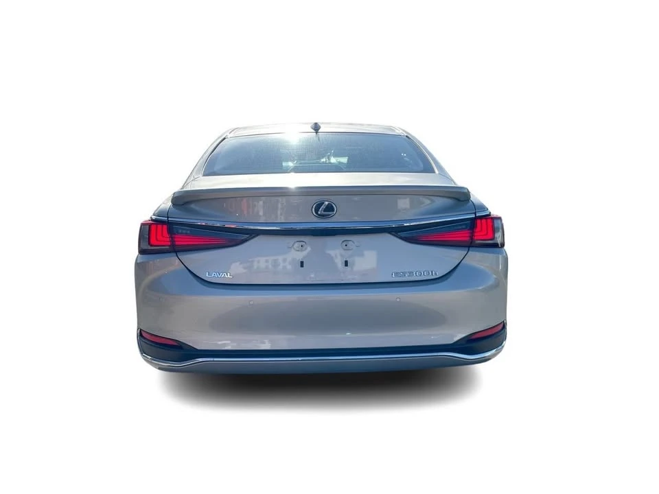 2023 Lexus ES 7th Gen - Image 12 of 19