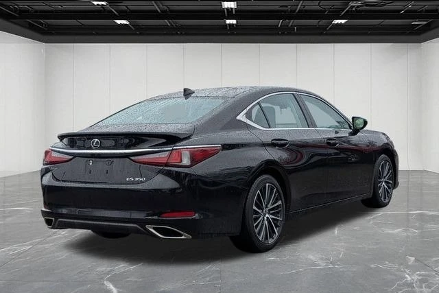 2023 Lexus ES 7th Gen - Image 5 of 18