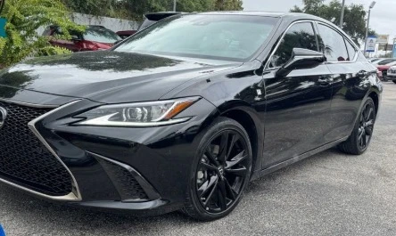 2023 Lexus ES 7th Gen - Image 3 of 13