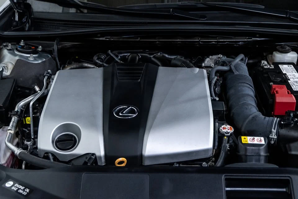 2023 Lexus ES 7th Gen - Image 10 of 10