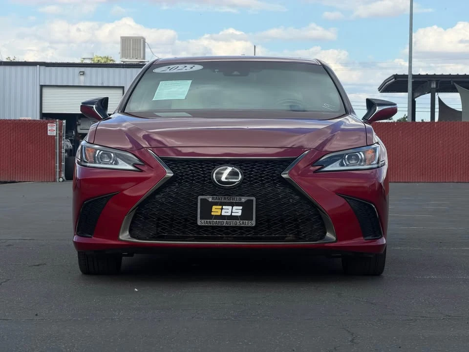 2023 Lexus ES 7th Gen - Image 3 of 19