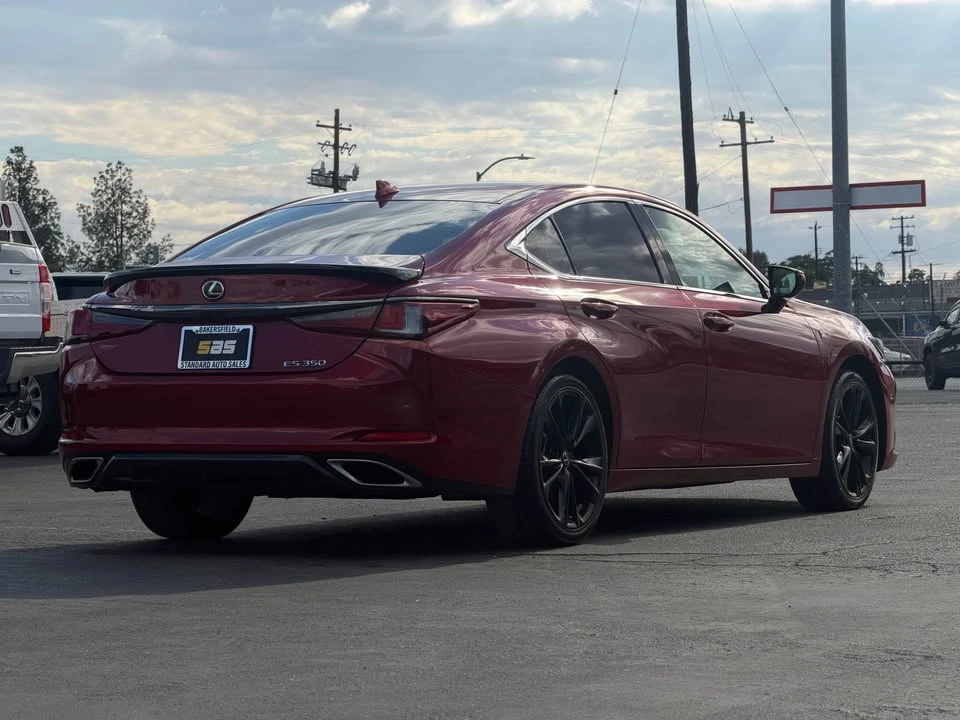 2023 Lexus ES 7th Gen - Image 6 of 19