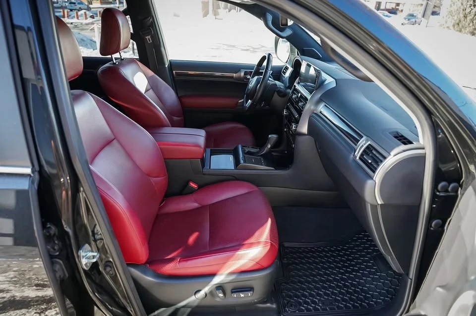 2023 Lexus GX 2nd Gen - Image 16 of 20