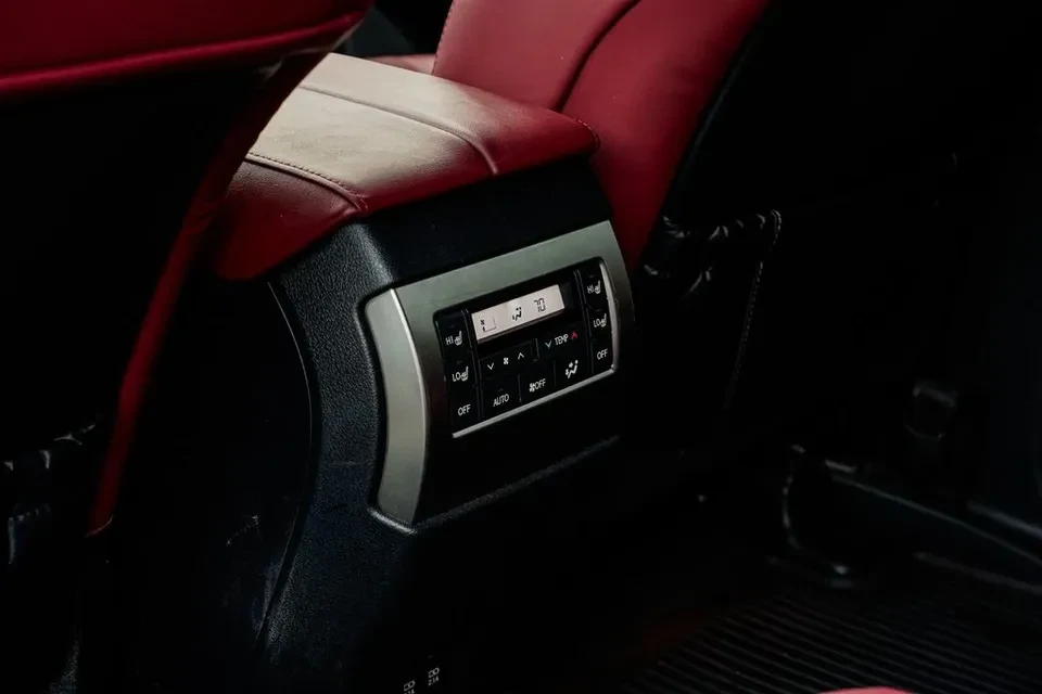 2023 Lexus GX 2nd Gen - Image 15 of 16