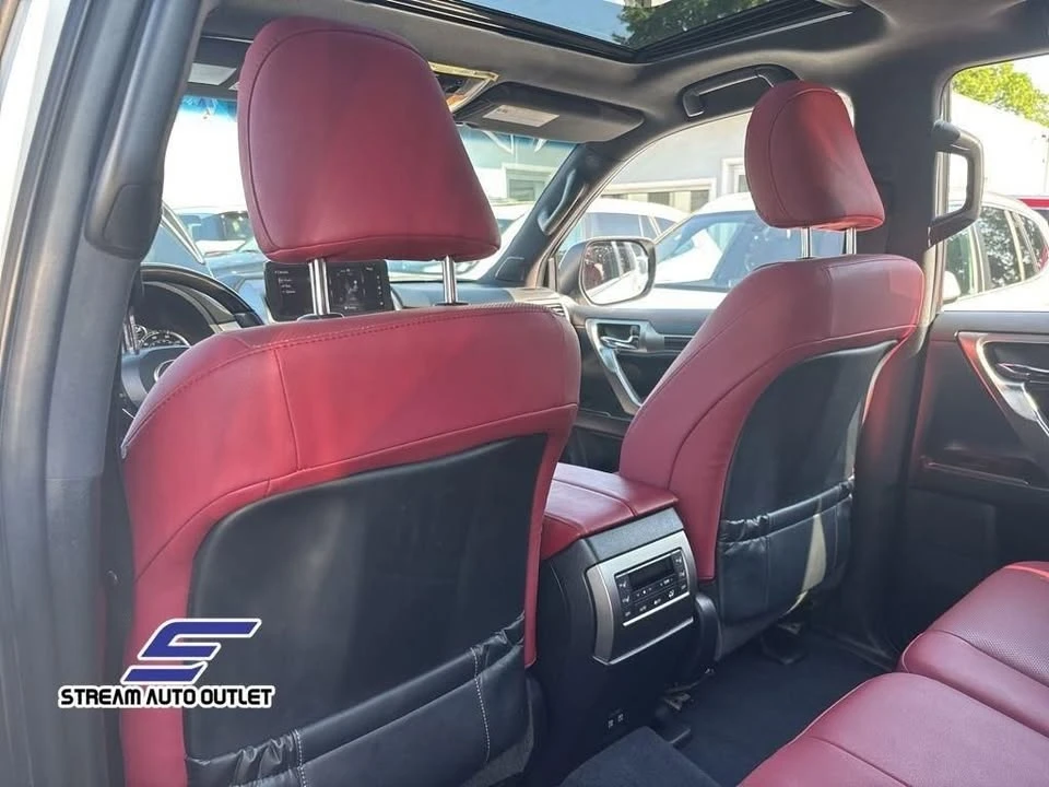 2023 Lexus GX 2nd Gen - Image 16 of 19