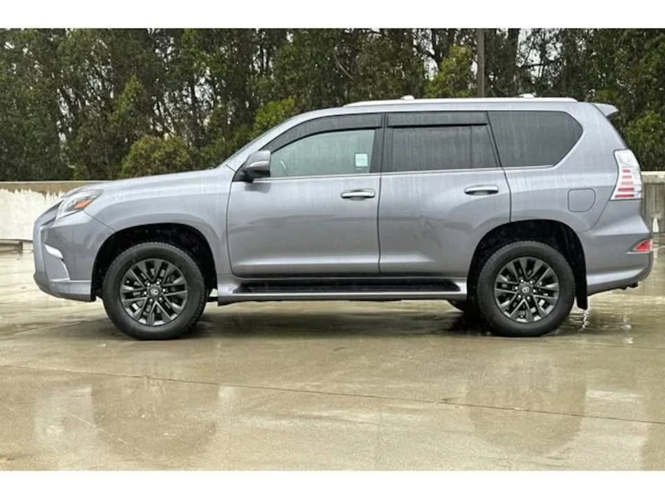 2023 Lexus GX 2nd Gen - Image 10 of 17