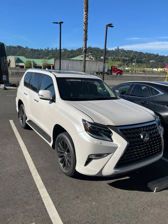 2023 Lexus GX 2nd Gen - Image 2 of 12