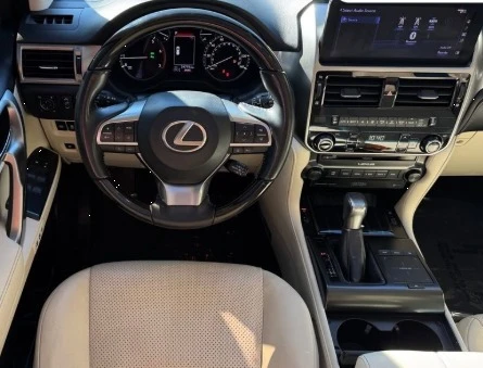 2023 Lexus GX 3rd Gen - Image 8 of 12