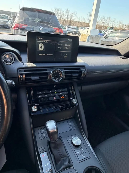 2023 Lexus IS 3rd Gen - Image 9 of 11