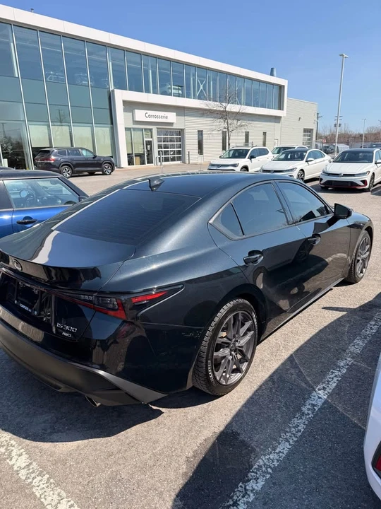 2023 Lexus IS 3rd Gen - Image 4 of 11