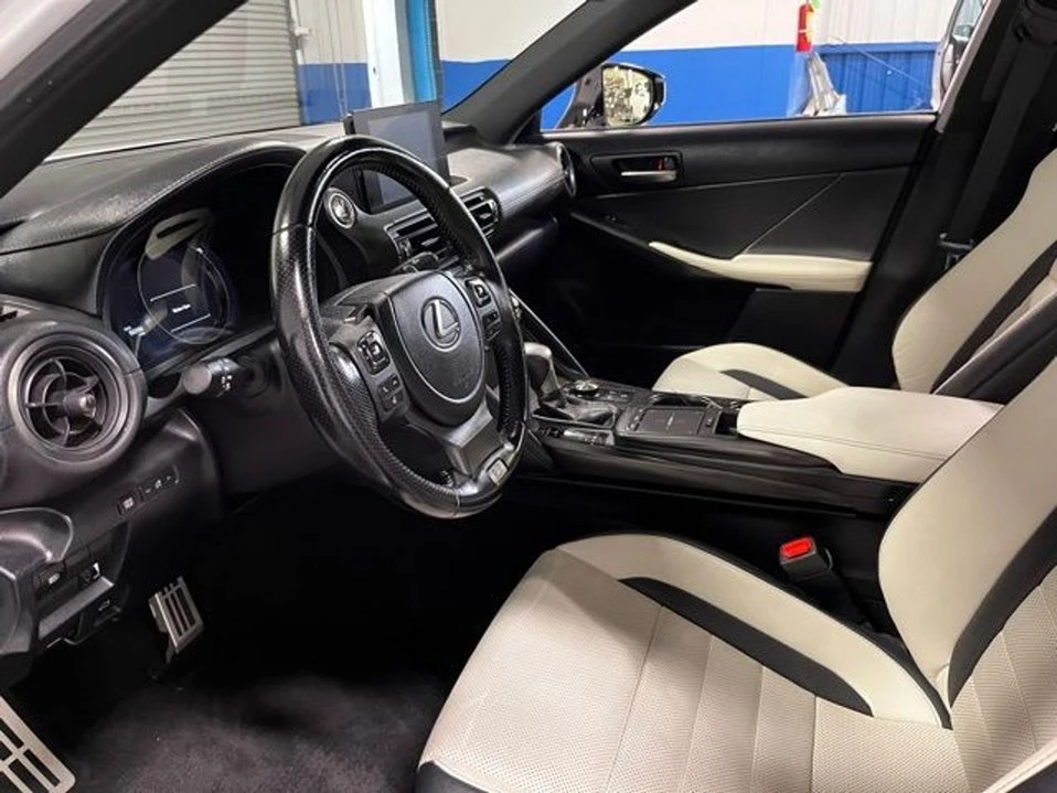 2023 Lexus IS 3rd Gen - Image 20 of 20