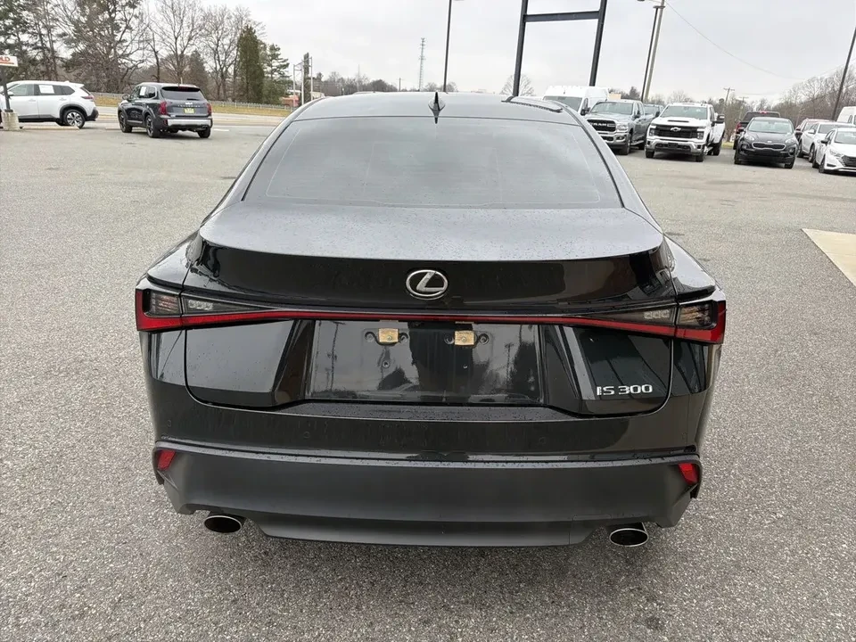 2023 Lexus IS 3rd Gen - Image 4 of 8