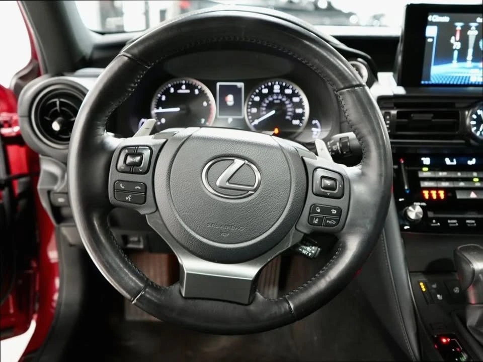2023 Lexus IS 3rd Gen - Image 16 of 20