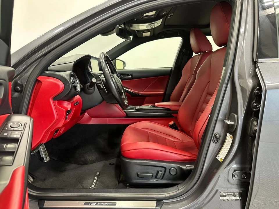 2023 Lexus IS 3rd Gen - Image 10 of 20