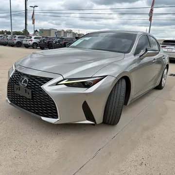 2023 Lexus IS 300