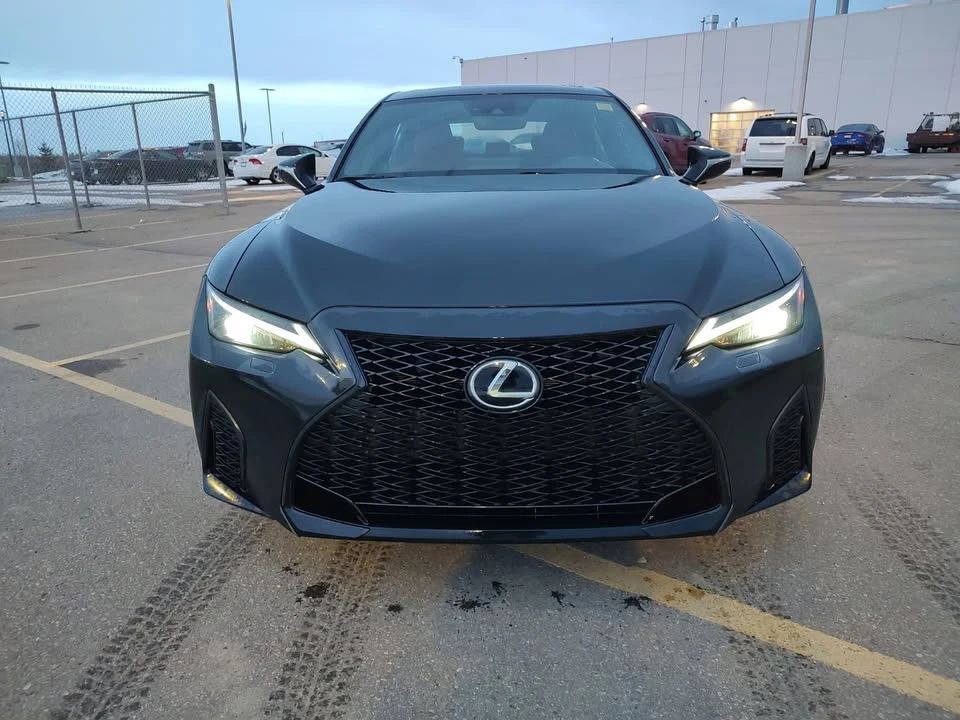 2023 Lexus IS 3rd Gen - Image 9 of 20