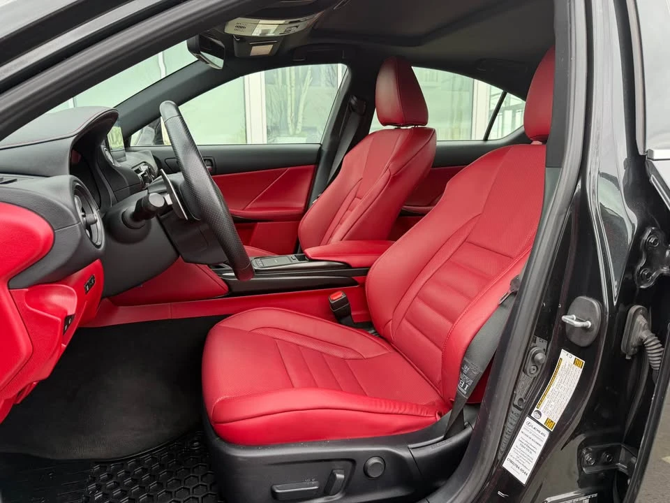 2023 Lexus IS 3rd Gen - Image 18 of 20