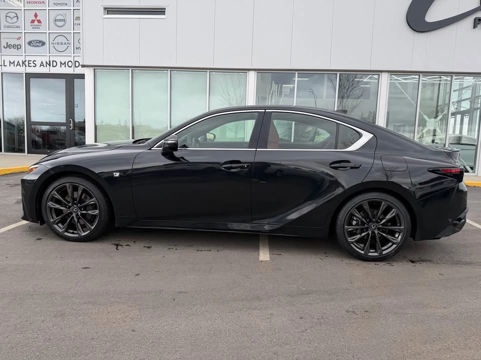 2023 Lexus IS 3rd Gen - Image 8 of 20
