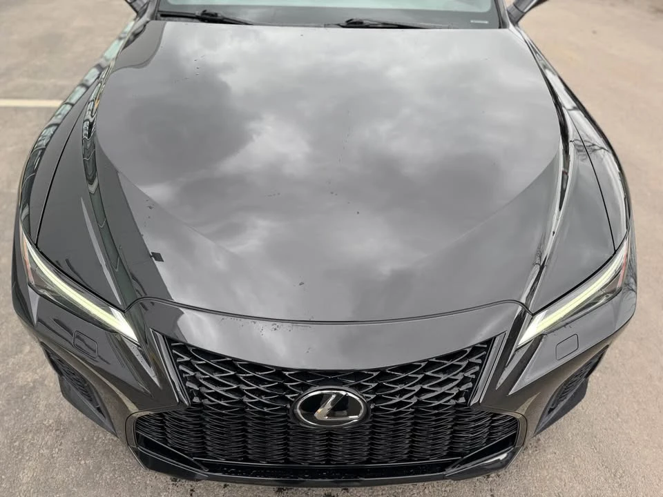 2023 Lexus IS 3rd Gen - Image 10 of 20