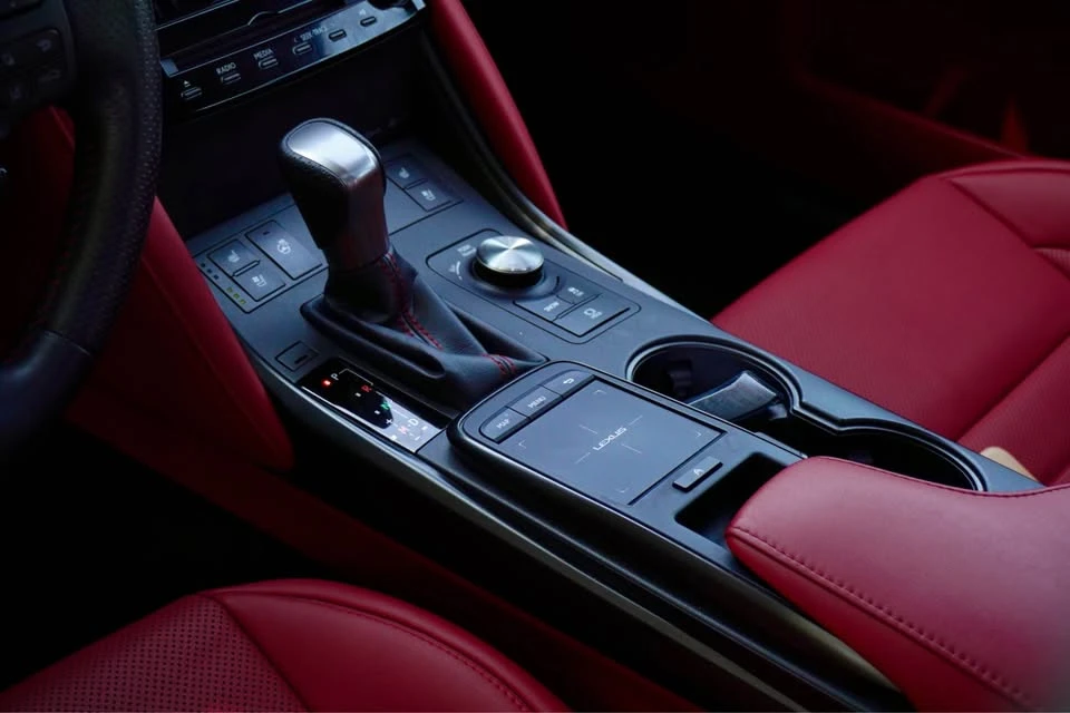 2023 Lexus IS 3rd Gen - Image 11 of 17