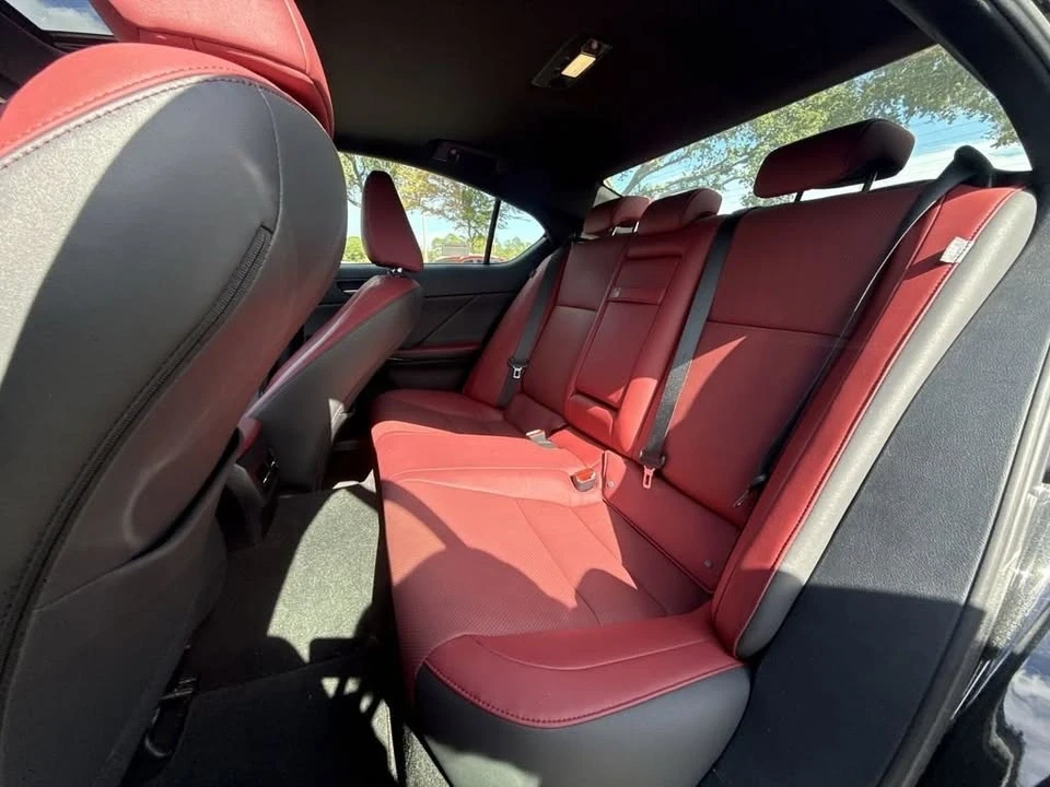 2023 Lexus IS 3rd Gen - Image 4 of 7