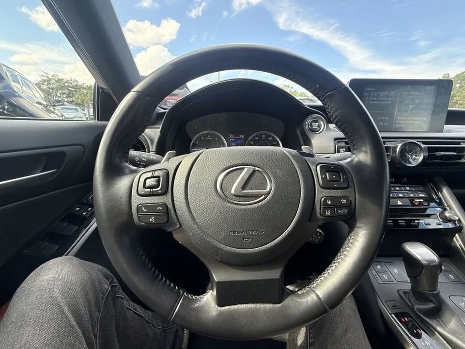 2023 Lexus IS 3rd Gen - Image 5 of 7