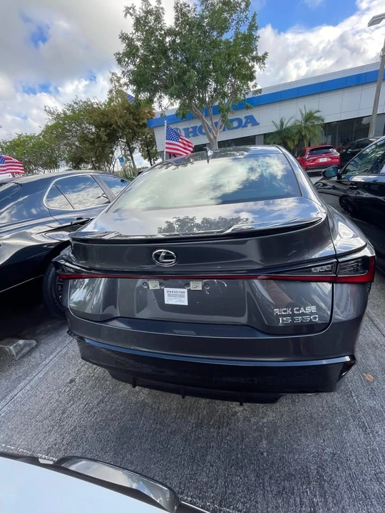 2023 Lexus IS 3rd Gen - Image 5 of 6