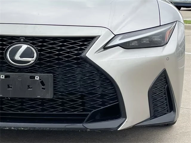 2023 Lexus IS 3rd Gen - Image 6 of 18