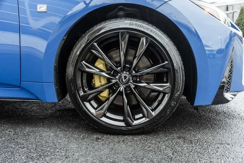2023 Lexus IS 3rd Gen - Image 2 of 19