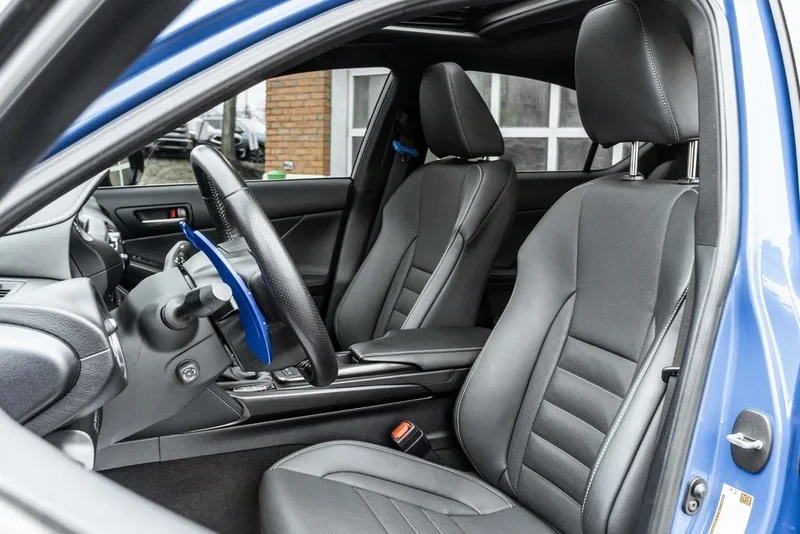 2023 Lexus IS 3rd Gen - Image 4 of 19