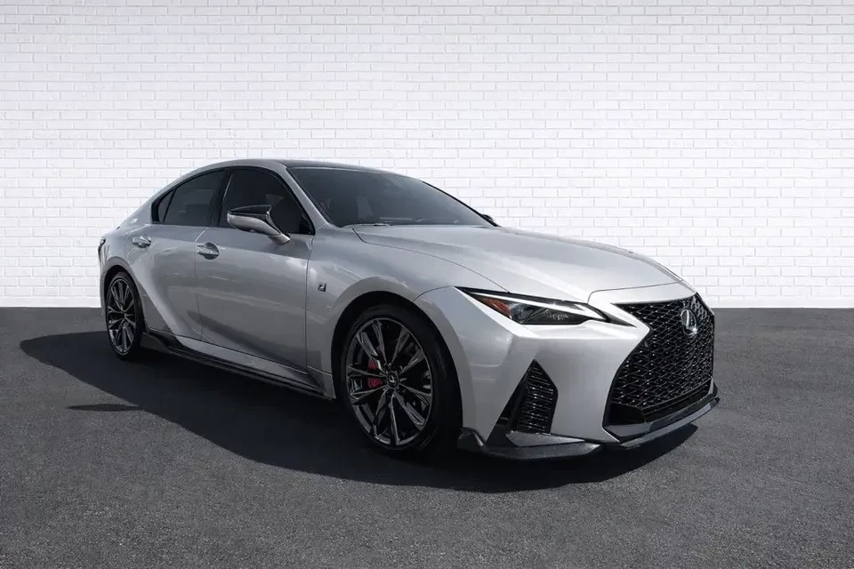 2023 Lexus IS 3rd Gen - Image 10 of 15