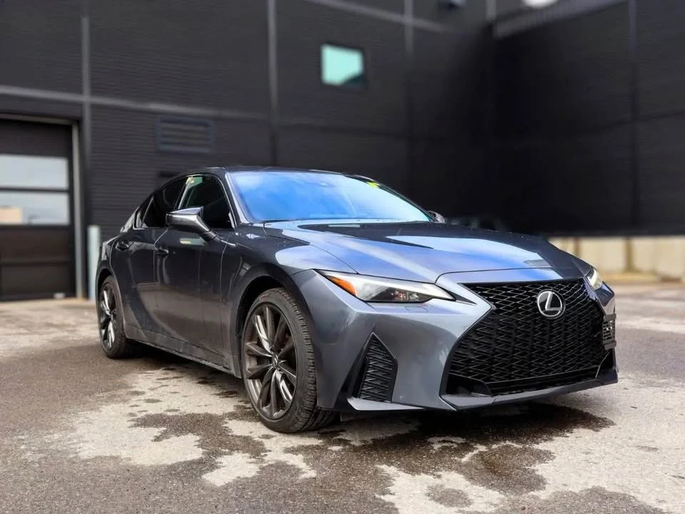2023 Lexus IS 3rd Gen - Image 16 of 18