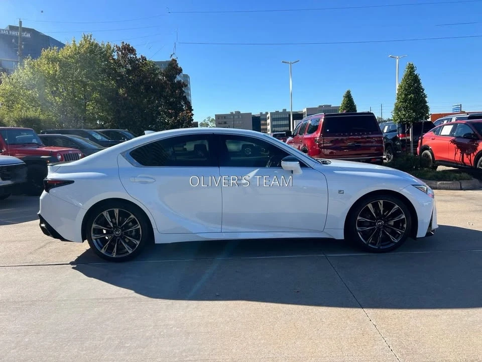 2023 Lexus IS 3rd Gen - Image 2 of 4