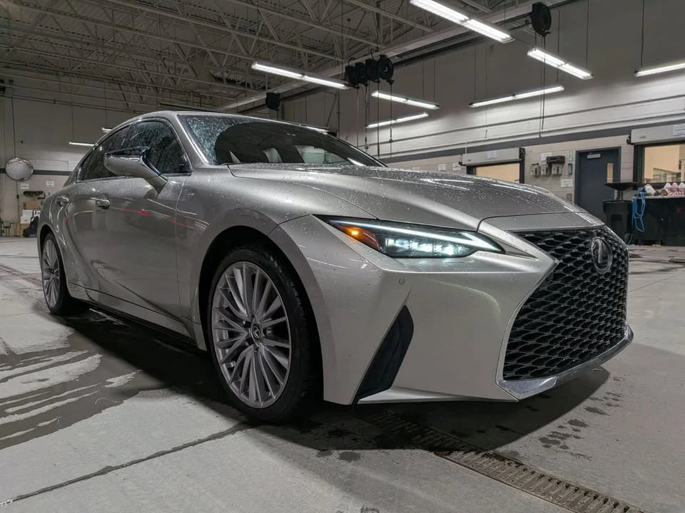 2023 Lexus IS 3rd Gen - Image 3 of 10