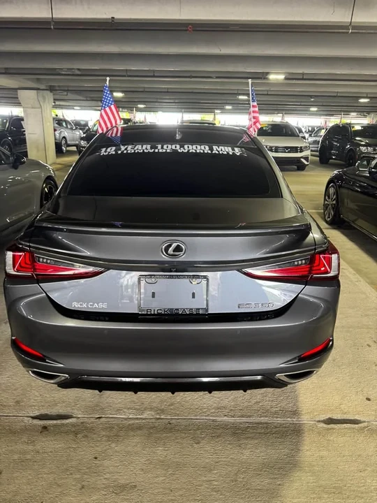 2023 Lexus IS 3rd Gen - Image 3 of 6