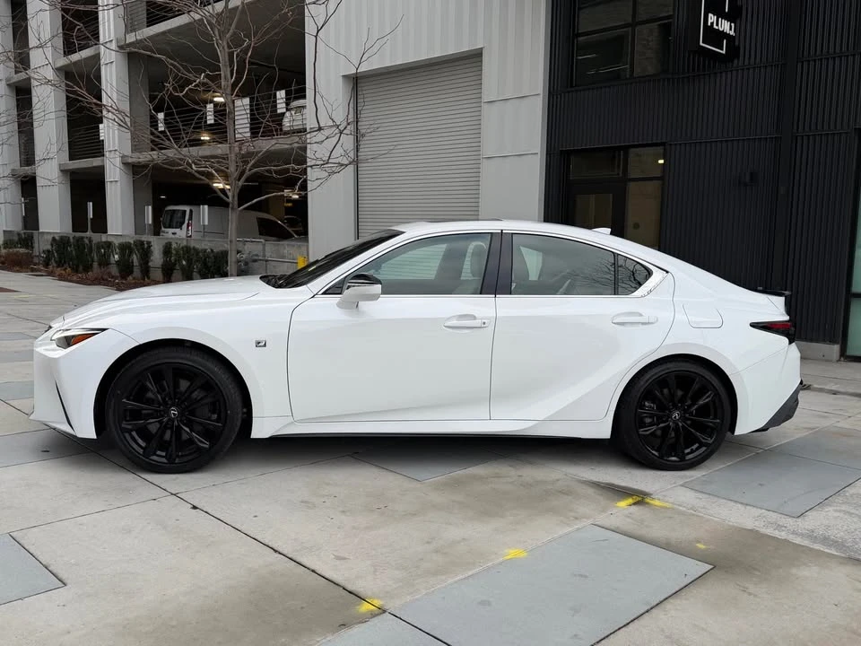 2023 Lexus IS 3rd Gen - Image 4 of 18
