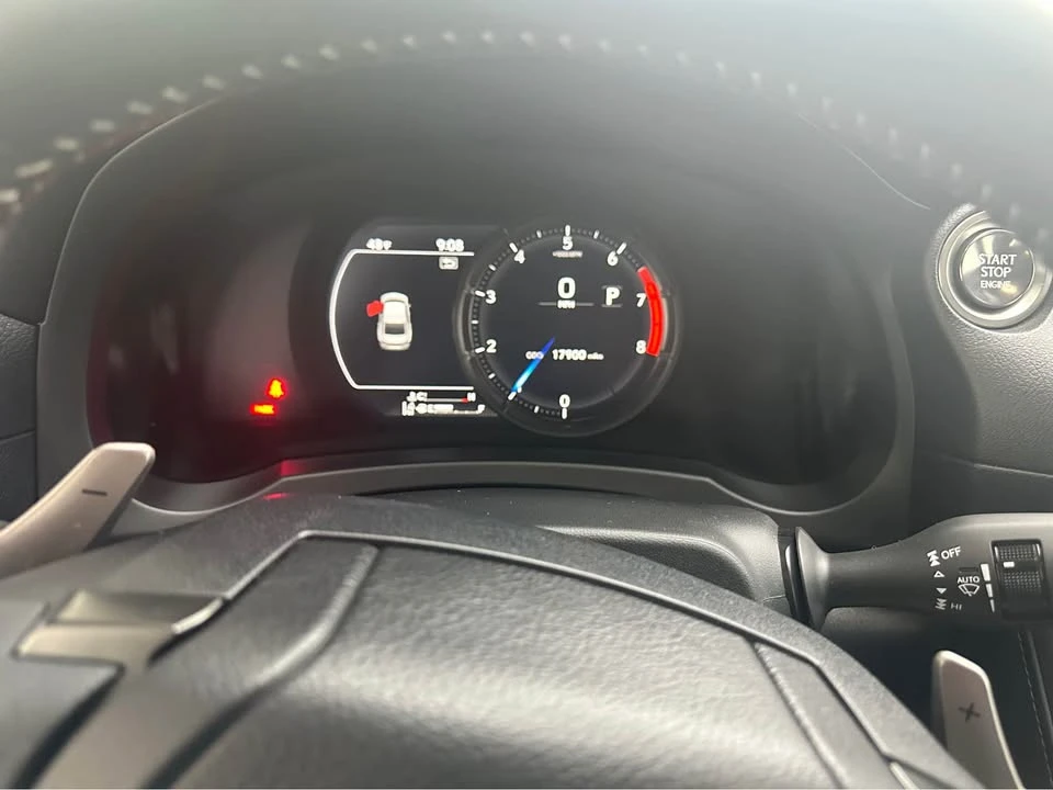 2023 Lexus IS 3rd Gen - Image 6 of 7