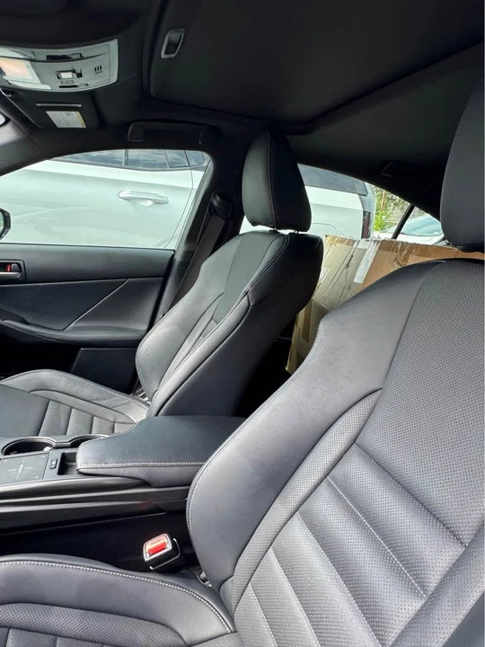 2023 Lexus IS 3rd Gen - Image 4 of 4