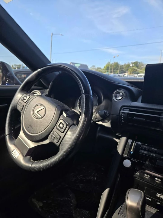 2023 Lexus IS 3rd Gen - Image 5 of 12