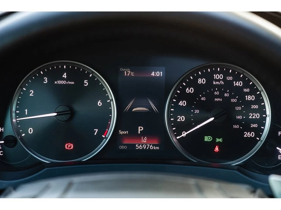 2023 Lexus IS 3rd Gen - Image 9 of 20