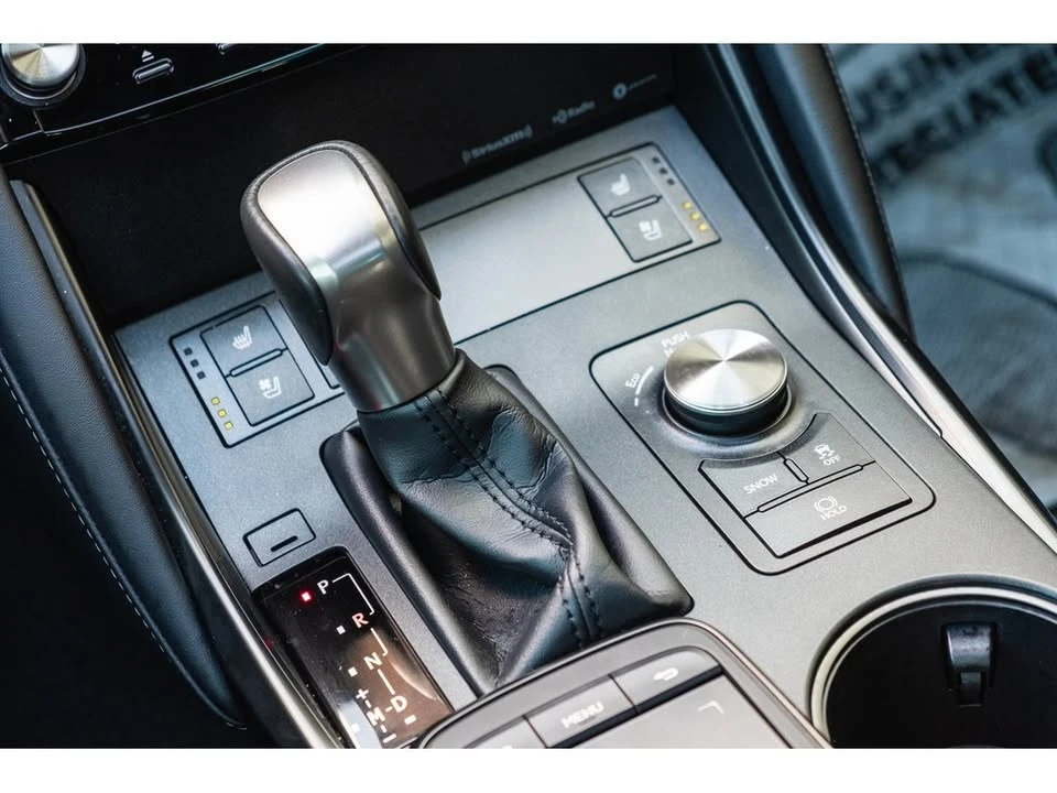 2023 Lexus IS 3rd Gen - Image 16 of 20