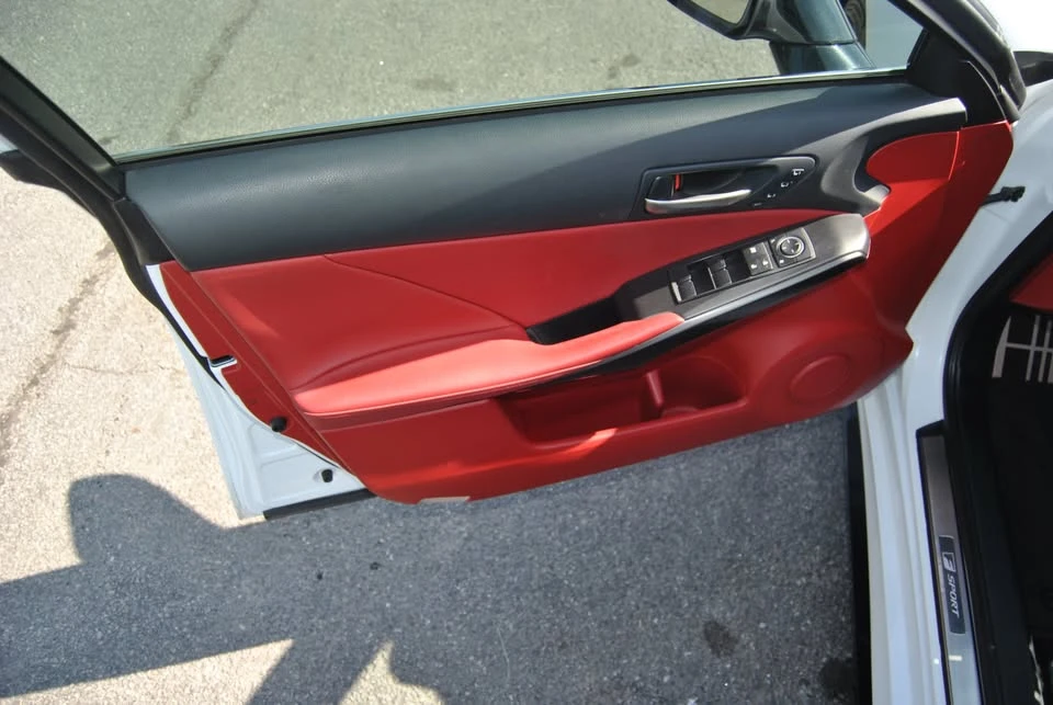 2023 Lexus IS 3rd Gen - Image 9 of 14