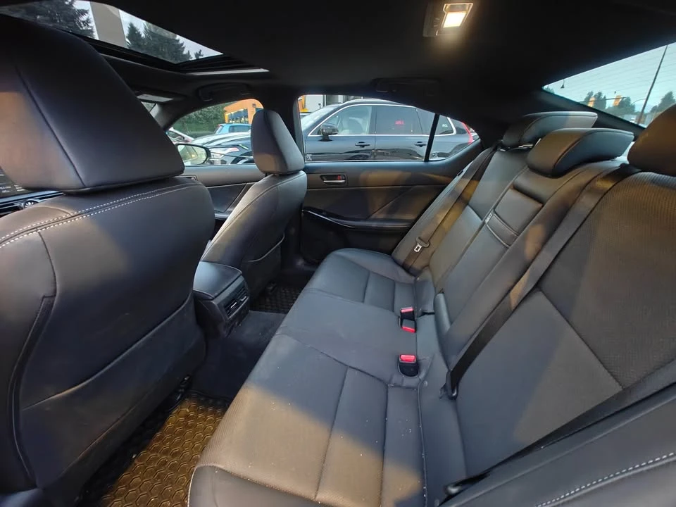 2023 Lexus IS 3rd Gen - Image 8 of 9