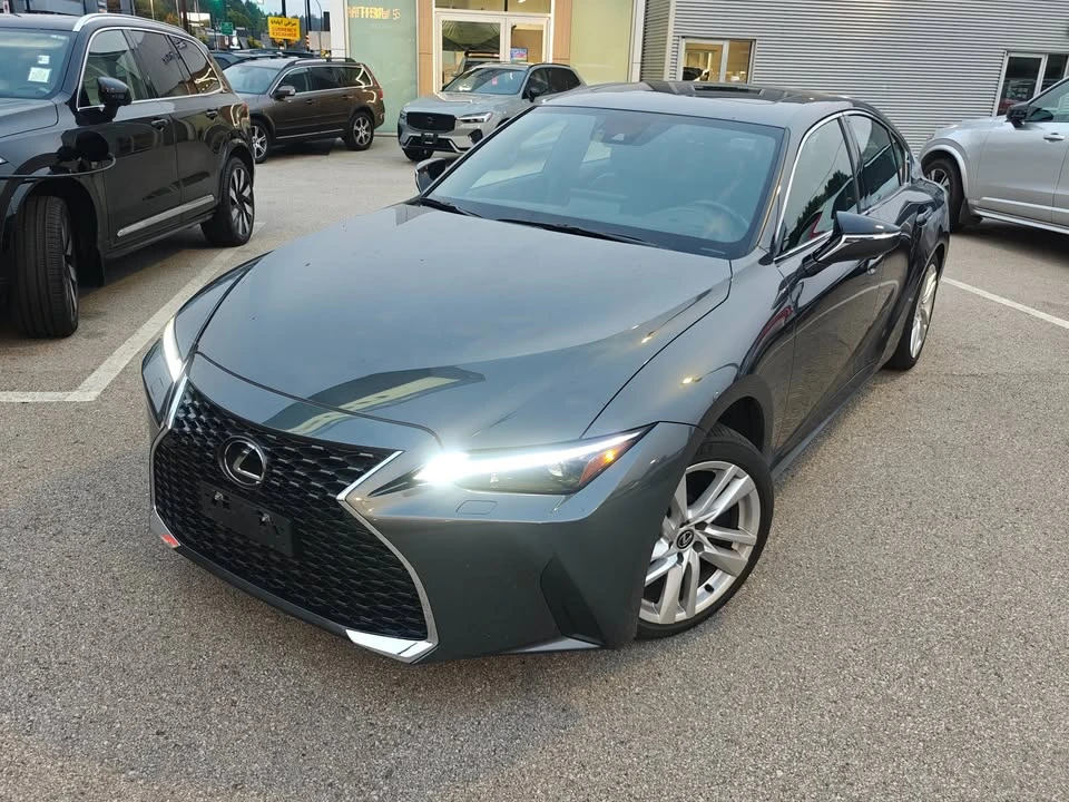 2023 Lexus IS 3rd Gen - Image 2 of 9